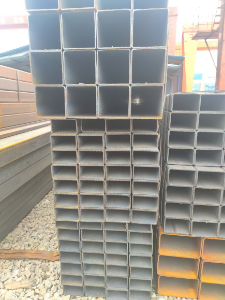 楚雄无缝方矩管